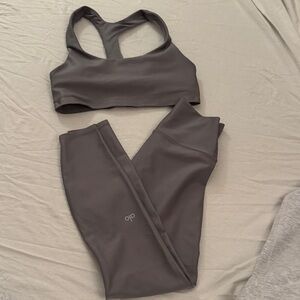 ALO Yoga Charcoal Bra and Leggings Set